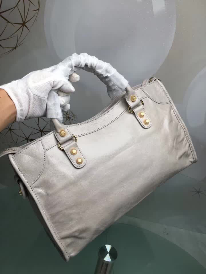 BALENCIAG巴黎世家 義大利進口 原版油蠟頭層牛皮 香皮小銀釘 時尚百搭 手提肩背斜挎包  BL1588